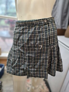 Vintage Wheelan, Pennsylvania Gray & Yellow Plaid Drop Pleat School Girl Skirt